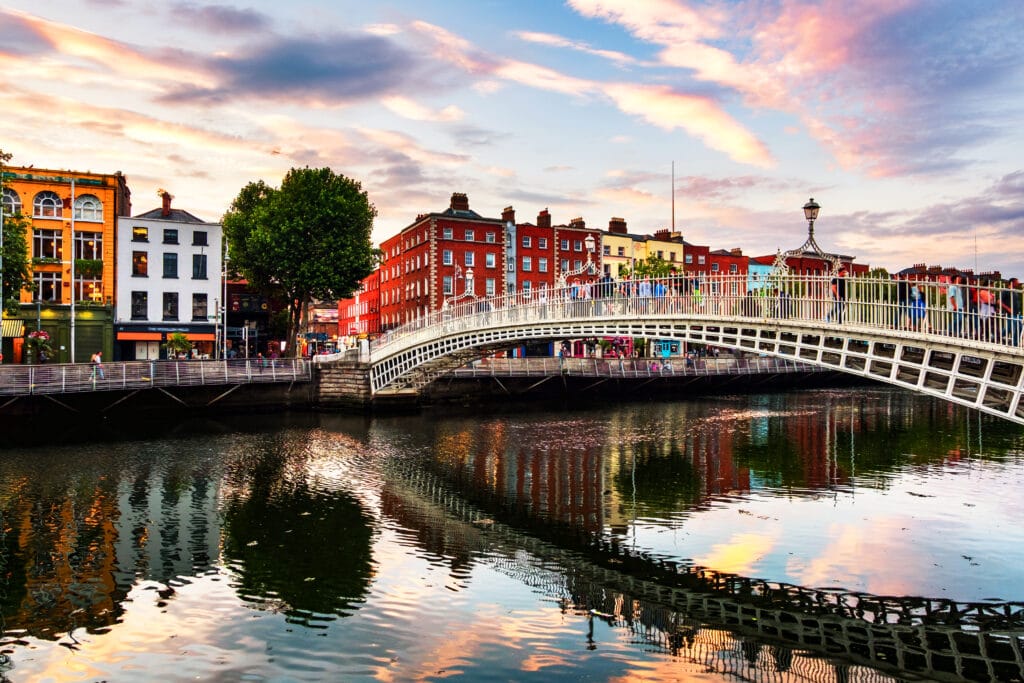 Private roundtable dinner hosted by Suade in conjunction with PwC Ireland